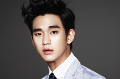 Sumbang Rp 3 M, Kim Soo Hyun Malah Dituding 'Cari Muka'