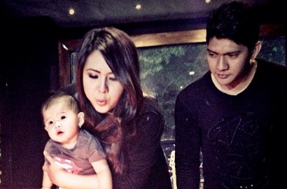 Romantisnya Iko Uwais Beri Kejutan Ultah untuk Audy