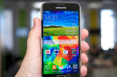 Samsung Galaxy S5 Mini Didesain Anti Air