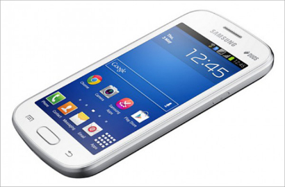 Samsung Gandeng XL Axiata Rilis Galaxy Trend Duos