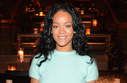 Dituduh Cemarkan Nama Baik Eks Bodyguard, Rihanna Diperkarakan