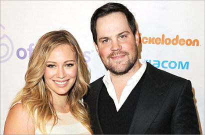 Hilary Duff Belum Tahu Soal Kelanjutan Pernikahan dengan Suami