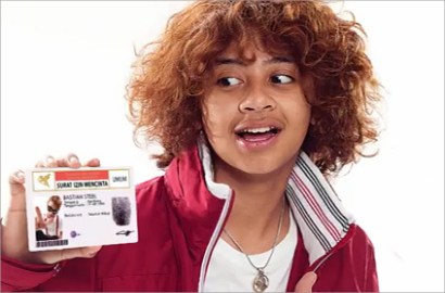 Bastian Rilis Video Lirik 'Surat Izin Mencinta'