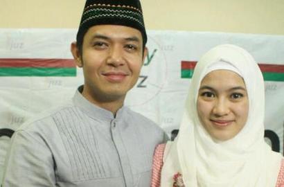 Dude Harlino dan Alyssa Soebandono Kompak Rutini 'One Day One Juz'