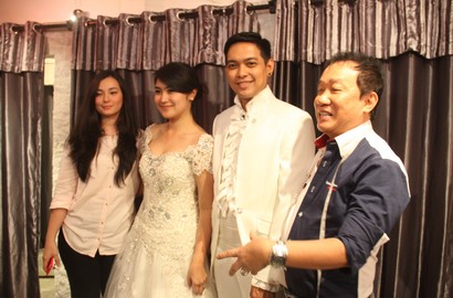 Asmirandah Ikut Desain Baju Pengantin Calon Donnie 'ADA Band'