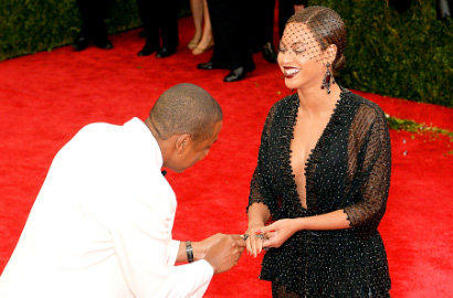Romantisnya Jay-Z 'Lamar' Beyonce di Red Carpet Met Gala