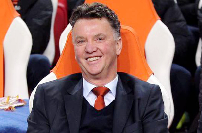 Manchester United Tunda Umumkan Van Gaal Sebagai Pelatih