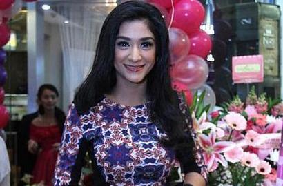 Gemari Muay Thai, Tapi Fanny Ghassani Ogah Tubuhnya Berotot
