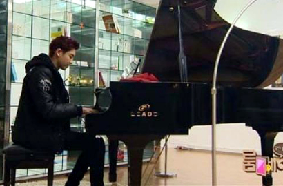 Chanyeol EXO dan Seo Kang Joon Duel Piano di Acara 'Roommate'