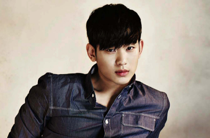 Laris Jadi Model Iklan, Kim Soo Hyun Ikut Dongkrak Saham Agensi