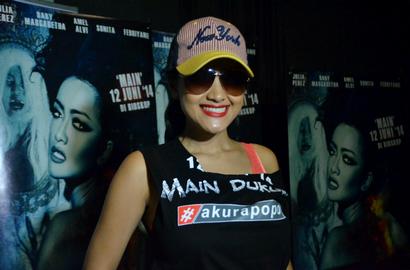 Julia Perez Pensiun Akting di Film Horor Karena Dijebak