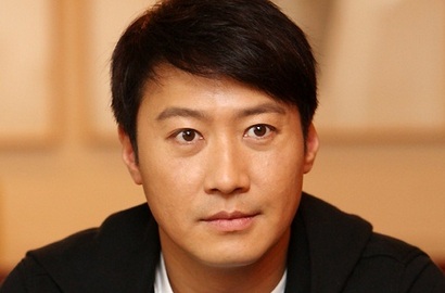 Debut Sutradara, Leon Lai Terbang ke Prancis Syuting 'Wine War'