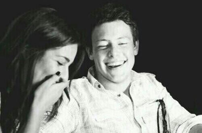 Lea Michele Unggah Foto Kenangan Bareng Cory Monteith