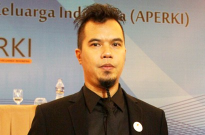 Ahmad Dhani Sesalkan Dewi Persik Masuk Penjara
