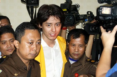 Permohonan Rehabilitasi Roger Danuarta Masih Ditolak Majelis Hakim