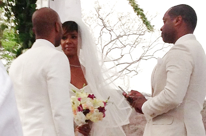 Ini Dia Foto-Foto Pernikahan Kelly Rowland dan Manajer