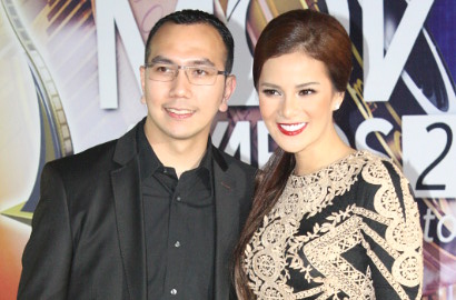 Tak Romantis, Suami Astrid Tiar Dijuluki 'Kanebo Kering'