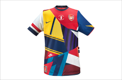 Arsenal Rilis Jersey Limited Edition Usai Juara Piala FA 2014