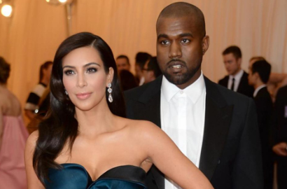Kim Kardashian Akan Ajak Tamu Tur di Istana Versailles Sebelum Menikah