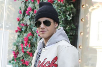 Justin Bieber Ditawari Rp 11,4 M untuk Tampil di Iklan Klub Striptis