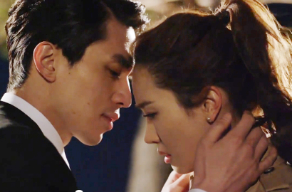 Lee Dong-wook Tak Canggung Ciuman Dengan Lee Da Hae di 'Hotel King'