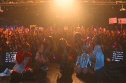 Fans Rayakan Ultah Gayoon 4Minute di Konser Spanyol