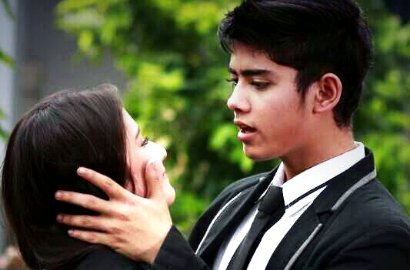 Aliando Lagi-Lagi Unggah Foto Mesra Prilly di 'Ganteng 