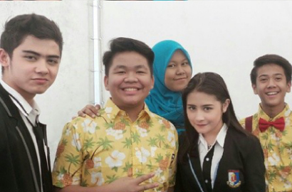 Aliando dan Prilly 'GGS' Pamer Foto Bareng CJR di 'Inbox'