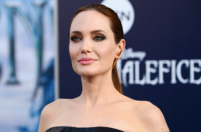 Angelina Jolie Akhirnya Konfirmasi Bintangi 'Cleopatra'