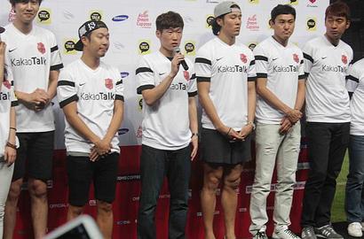 Datang Terlambat, Latihan Bersama Park Ji-Sung Dibatalkan