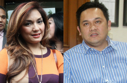 Bakal Resmi Cerai, Farhat Abbas Malah Sibuk Dampingi Regina