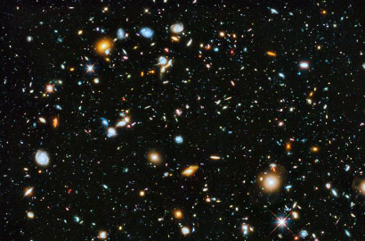 NASA Pertama Kalinya Rilis Foto Berwarna 10 Ribu Galaksi