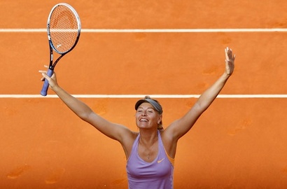 Maria Sharapova Raih Gelar Juara Perancis Terbuka 2014