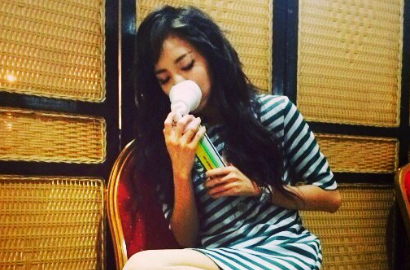 Foto Pakai Masker Oksigen, Dara 2NE1 Bikin Khawatir Fans