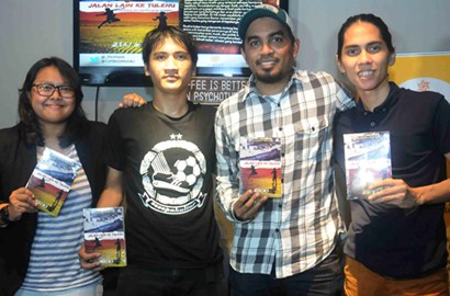 Glenn Fredly Ingin Sebarkan Perdamaian Lewat 'Cahaya dari Timur'