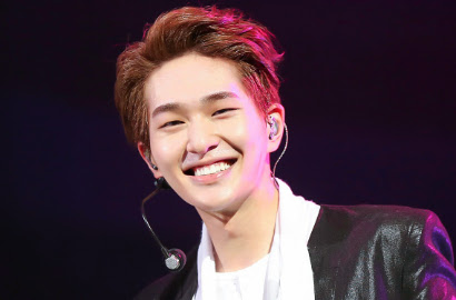 Onew SHINee Istirahat Usai Operasi Tenggorokan