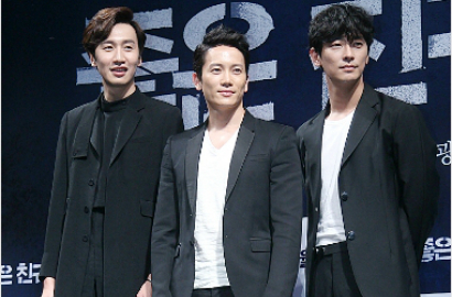Lee Kwang Soo Beberkan Ji Sung Suka Curhat Panjang Saat Mabuk