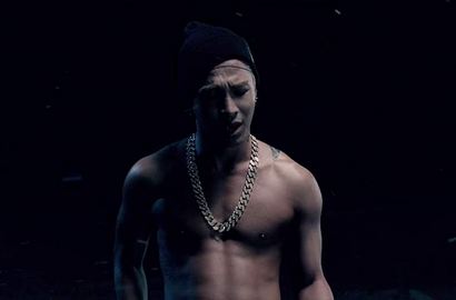 Taeyang Ungkap Kenapa Telanjang Dada Jadi Konsep Visual 'Rise'