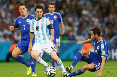 Argentina Unggul Tipis Atas Tim Debutan Bosnia