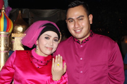 Nassar Hadiahkan Cincin Berlian di Ultah Muzdalifah