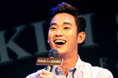 Kim Soo Hyun Bicarakan Hobi Bowling di Jumpa Fans