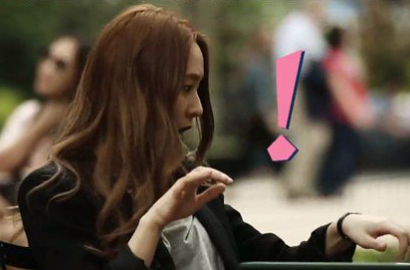Krystal f(x) Kejatuhan Kotoran Burung di 'Jessica&Krystal'