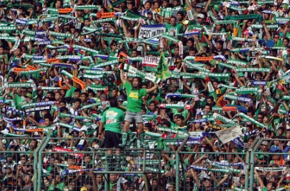 Bonek Gelar Tanam Seribu Pohon Sambut Ultah Persebaya