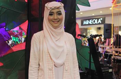 Nuri Maulida Disibukkan Menyanyi dan Bisnis Butik