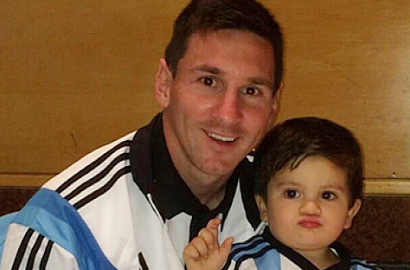 Lionel Messi Dedikasikan Golnya ke Iran Untuk Buah Hati