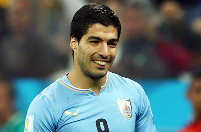 Luis Suarez Putuskan Hengkang dari Liverpool ke Barcelona