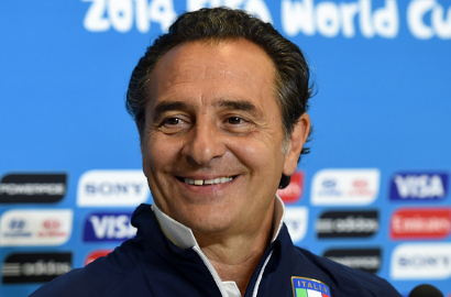 Italia Ogah Seri Lawan Uruguay