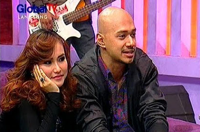 Husein Alatas Malu-Malu Ditanya Hadiah Cincin untuk Ayu Ting Ting