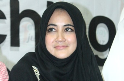 Ini Jawaban Pipik Soal 'Orang Dalam' Curi Uangnya Saat Kebakaran