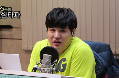 Shindong SuJu Tinggalkan Acara Radio untuk Persiapan Wamil?